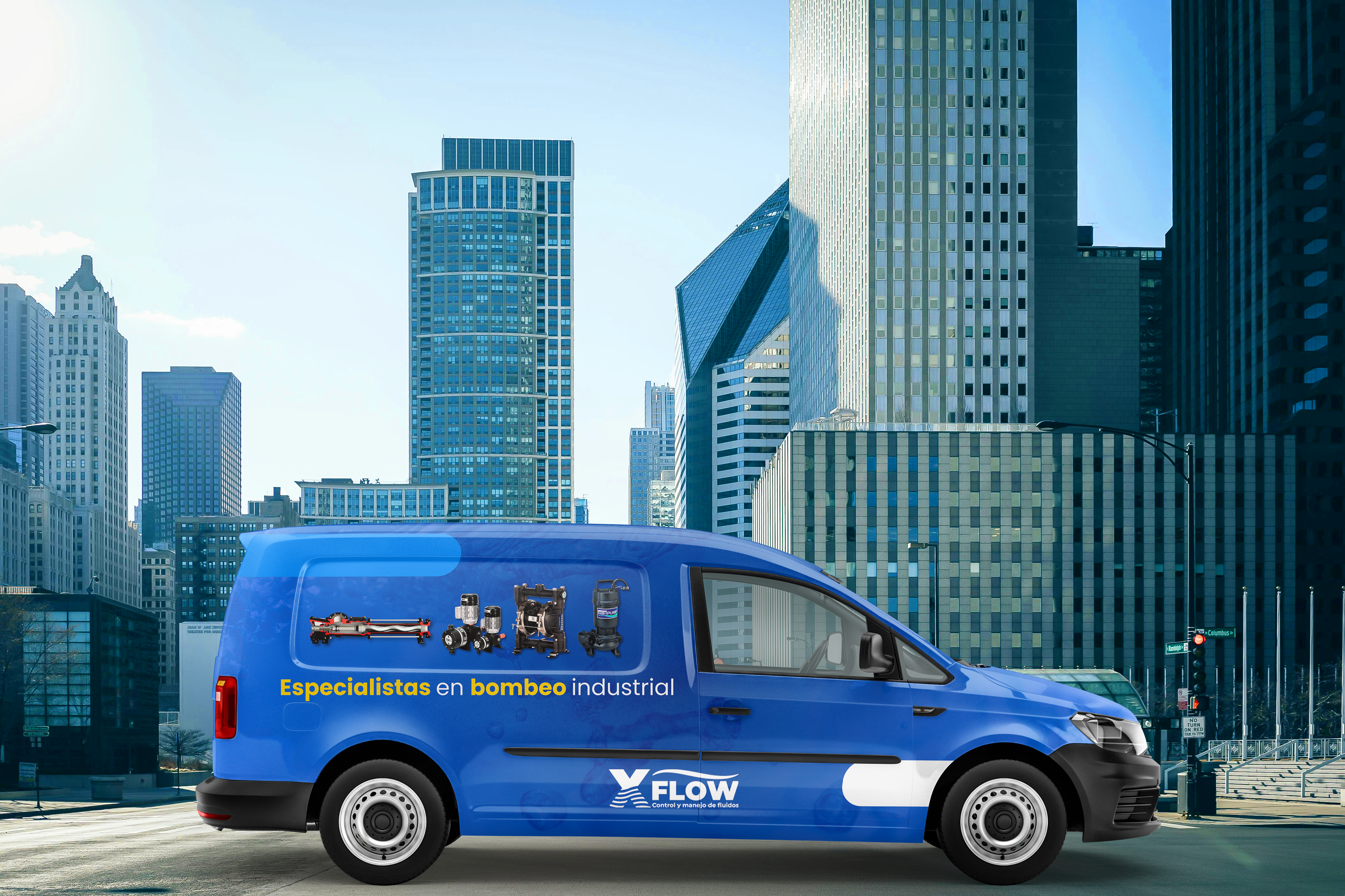 v-xflow Van con branding de XFLOW.